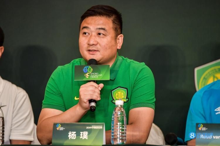 加比亚和米兰其他后卫的不同？我不清楚，但我能说的是，他可以很好地阅读比赛，这弥补了他在其他方面的一些小差距，比如速度。